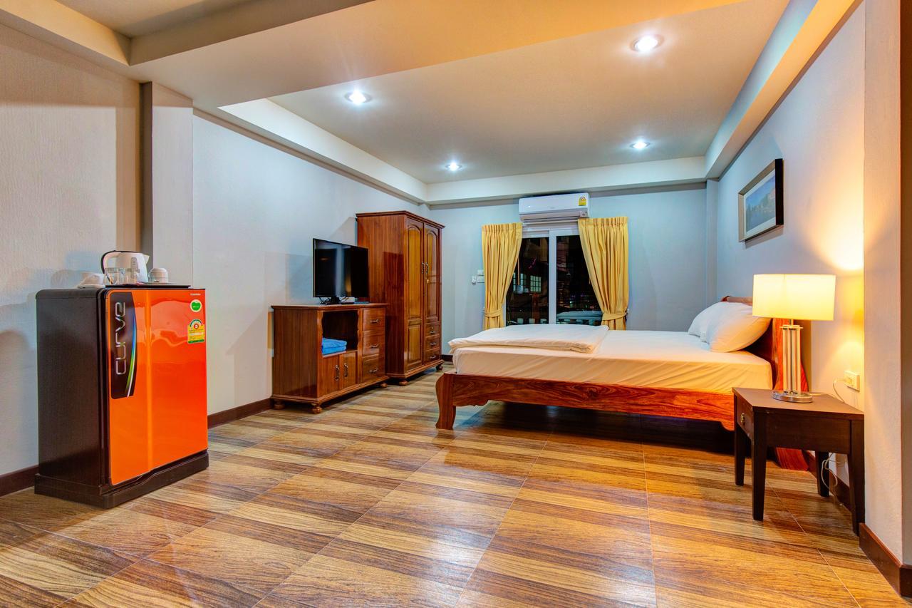 Jomtien Beach Pool House Pattaya Buitenkant foto