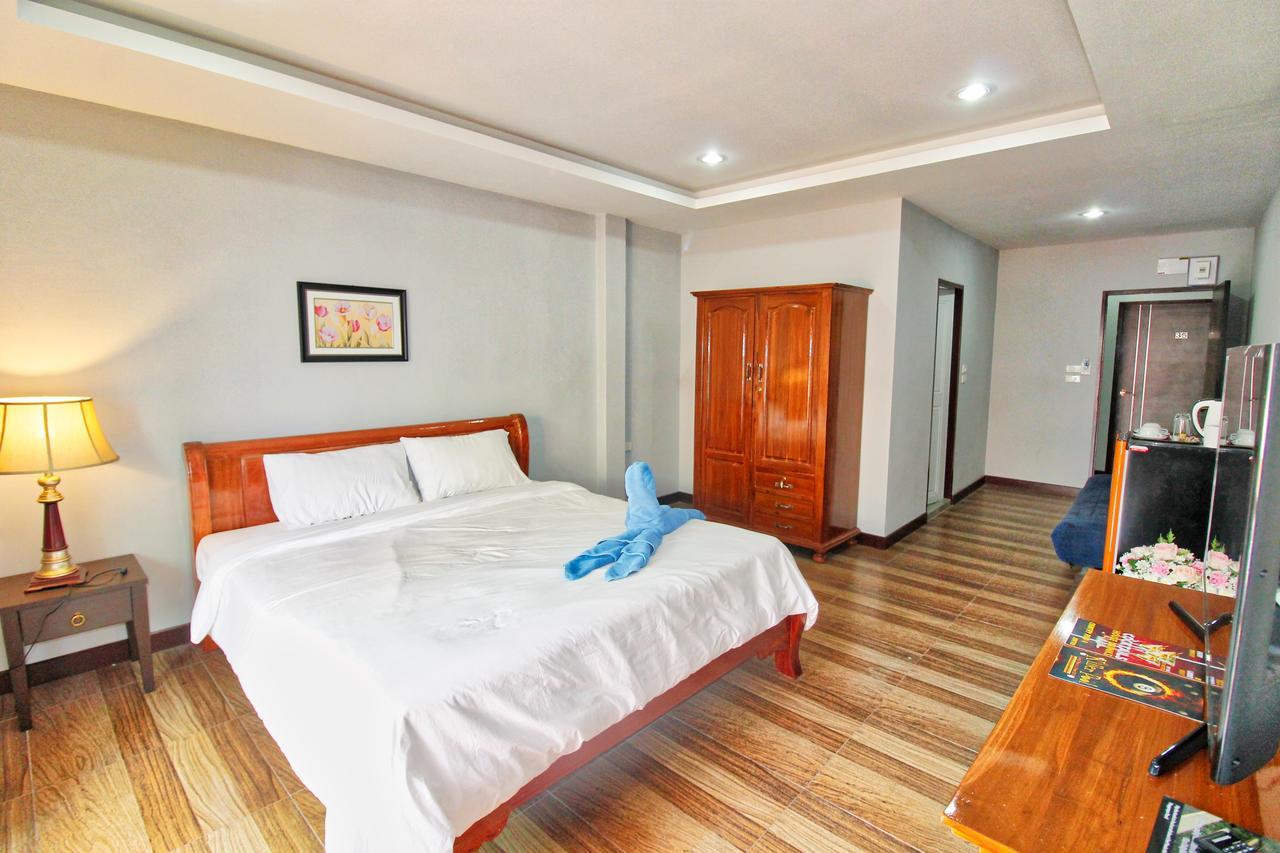 Jomtien Beach Pool House Pattaya Buitenkant foto